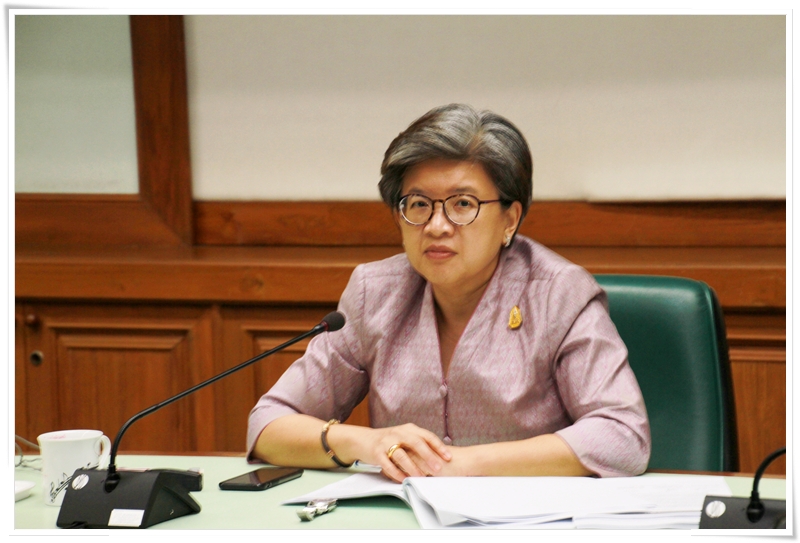 ﻿กรมบังคับคดีประชุมคณะทำงานดำเนินการตอบแบบสอบถามตามรายงานผลการจัดอันดับความยากง่ายในการประกอบธุรกิจ 